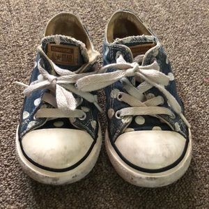 Converse Dot Toddler Sneaker Size 8